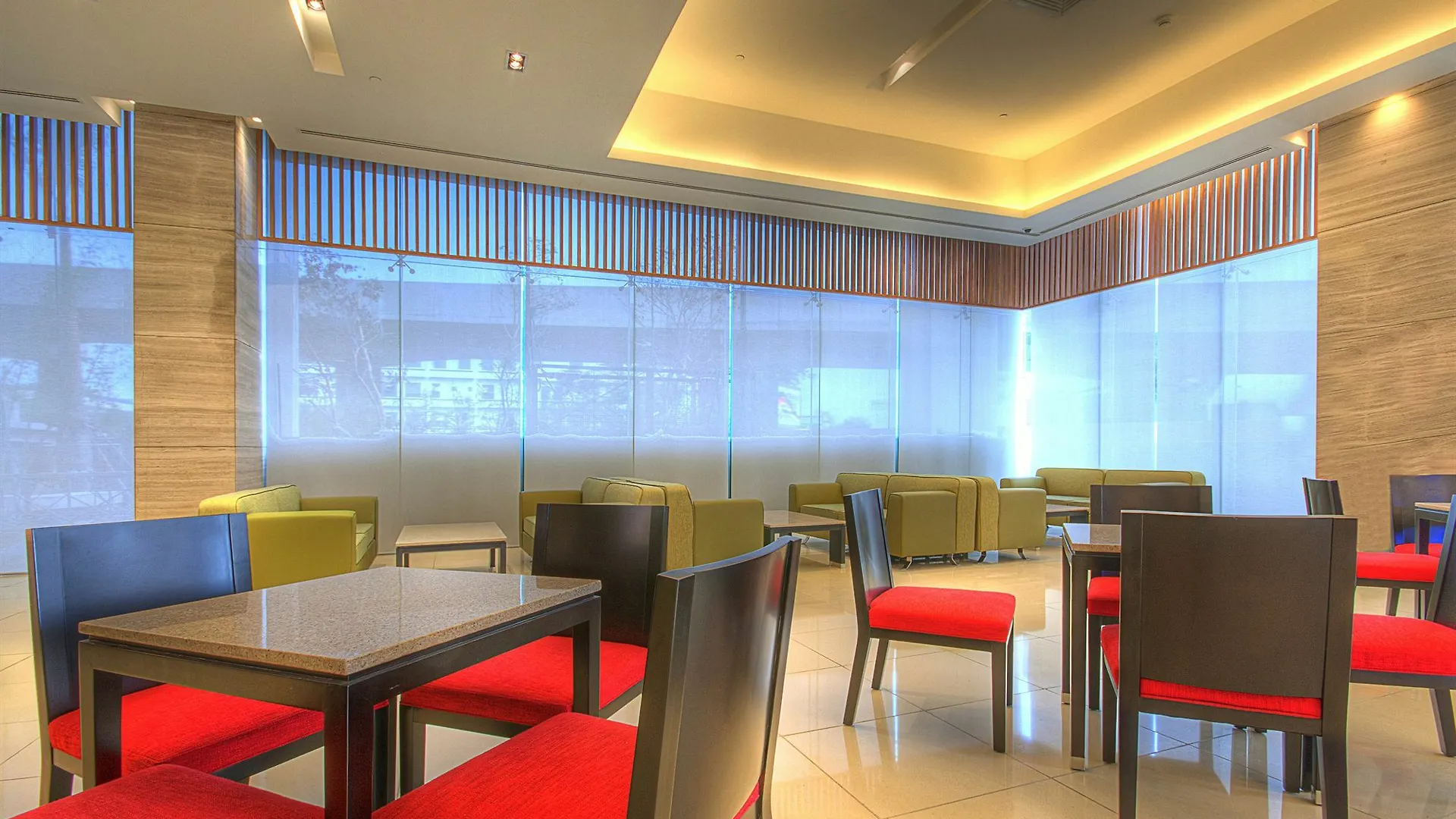 Holiday Inn Express Manila Newport City, An Ihg Hotel Paranaque City 3*,  Filipinler