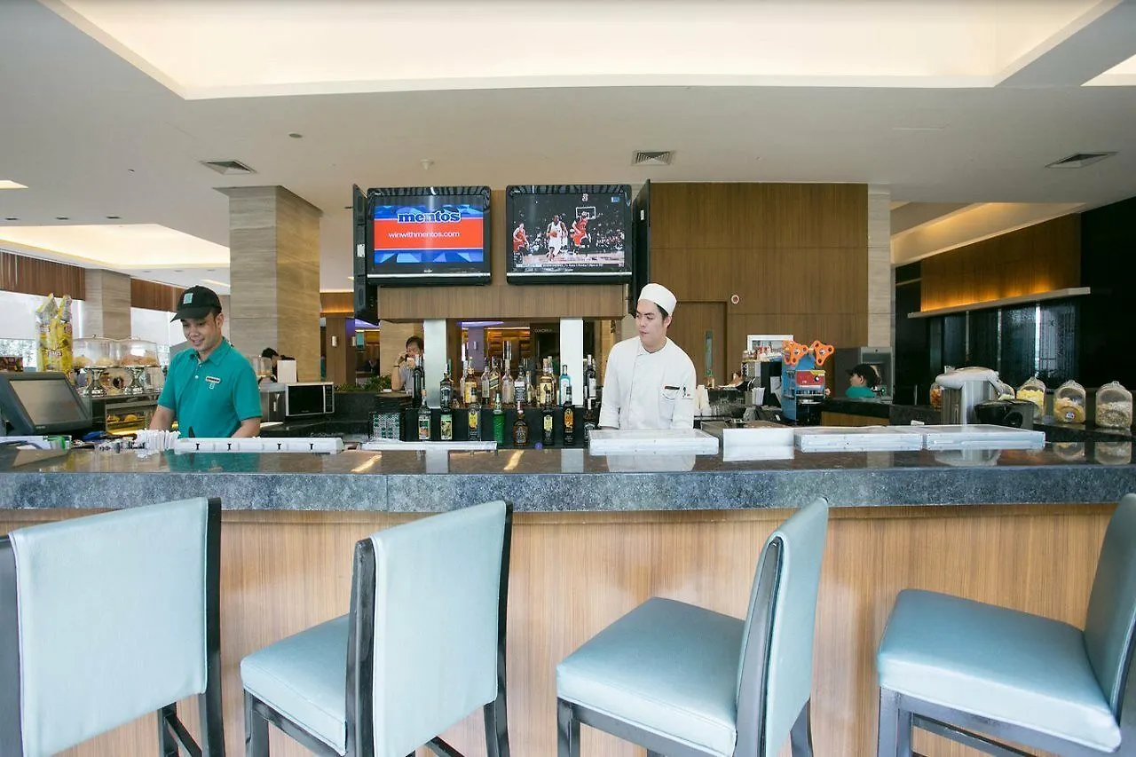 ***  Holiday Inn Express Manila Newport City, An Ihg Hotel Paranaque City Philippines